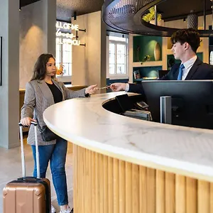 **** Hotell Novotel Off Grand Place Belgien