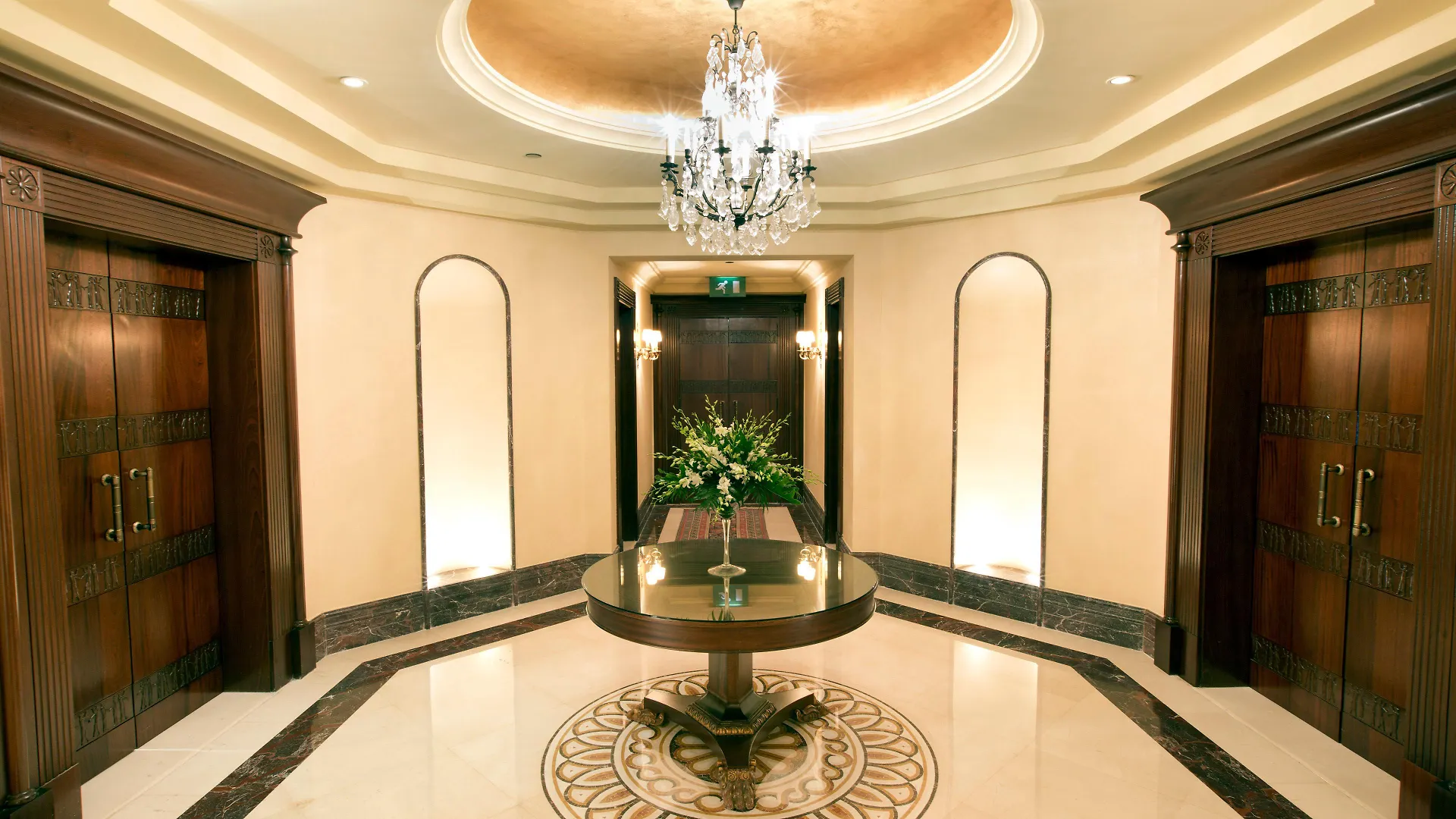 Intercontinental Phoenicia Beirut By Ihg 5*,