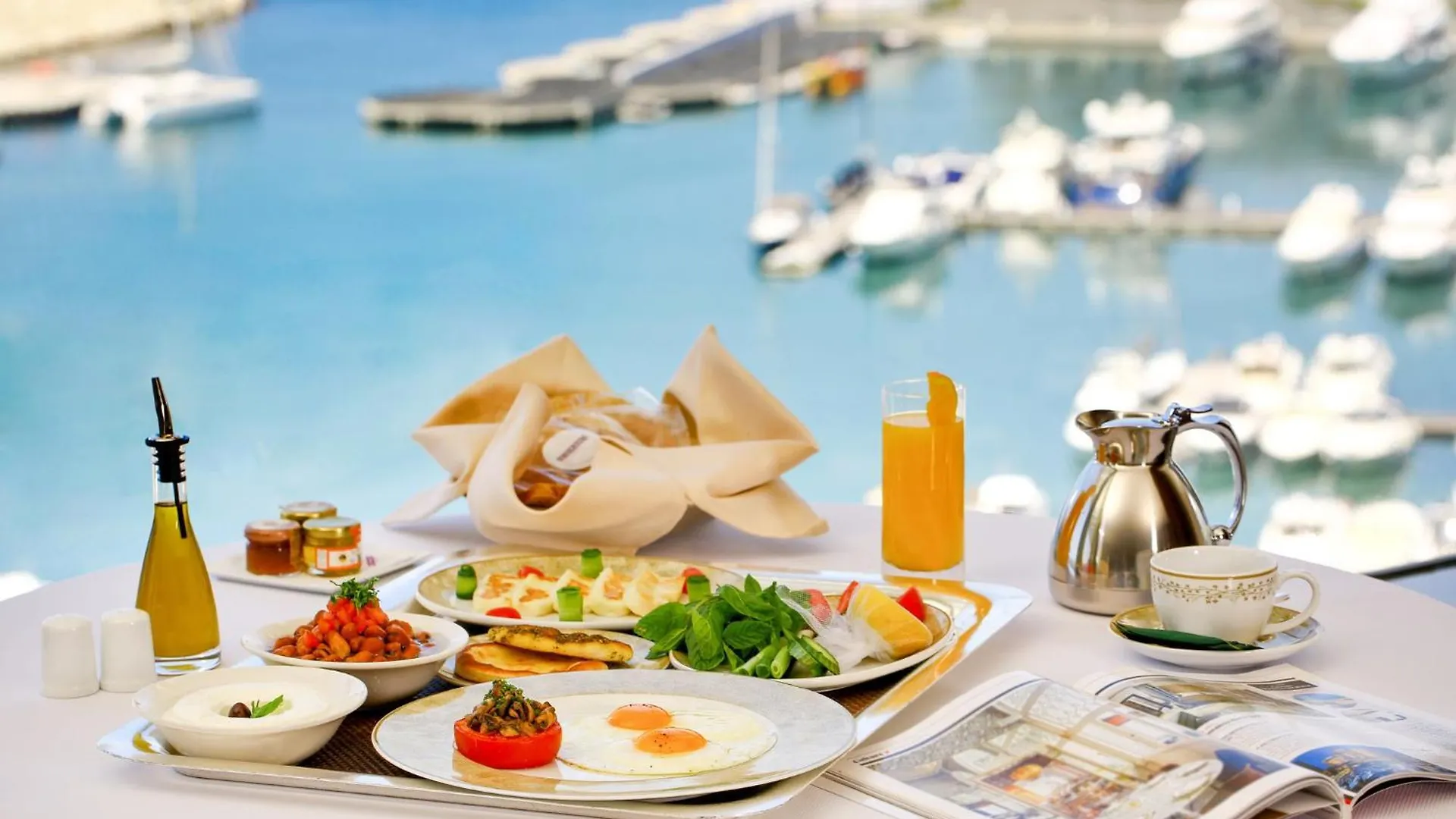 Semesteranläggning (resort) Intercontinental Phoenicia Beirut By Ihg