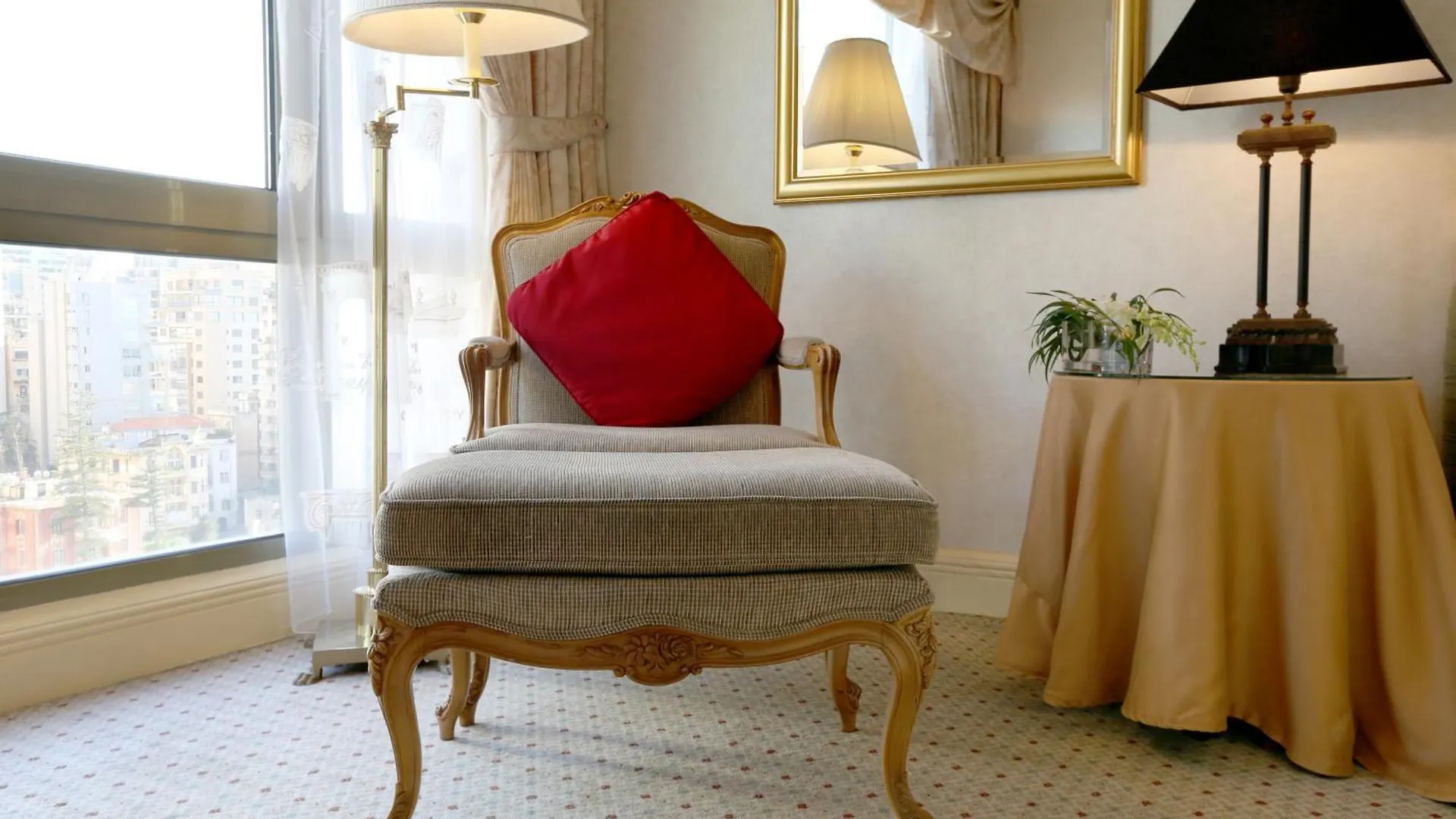 Intercontinental Phoenicia Beirut By Ihg 5*,